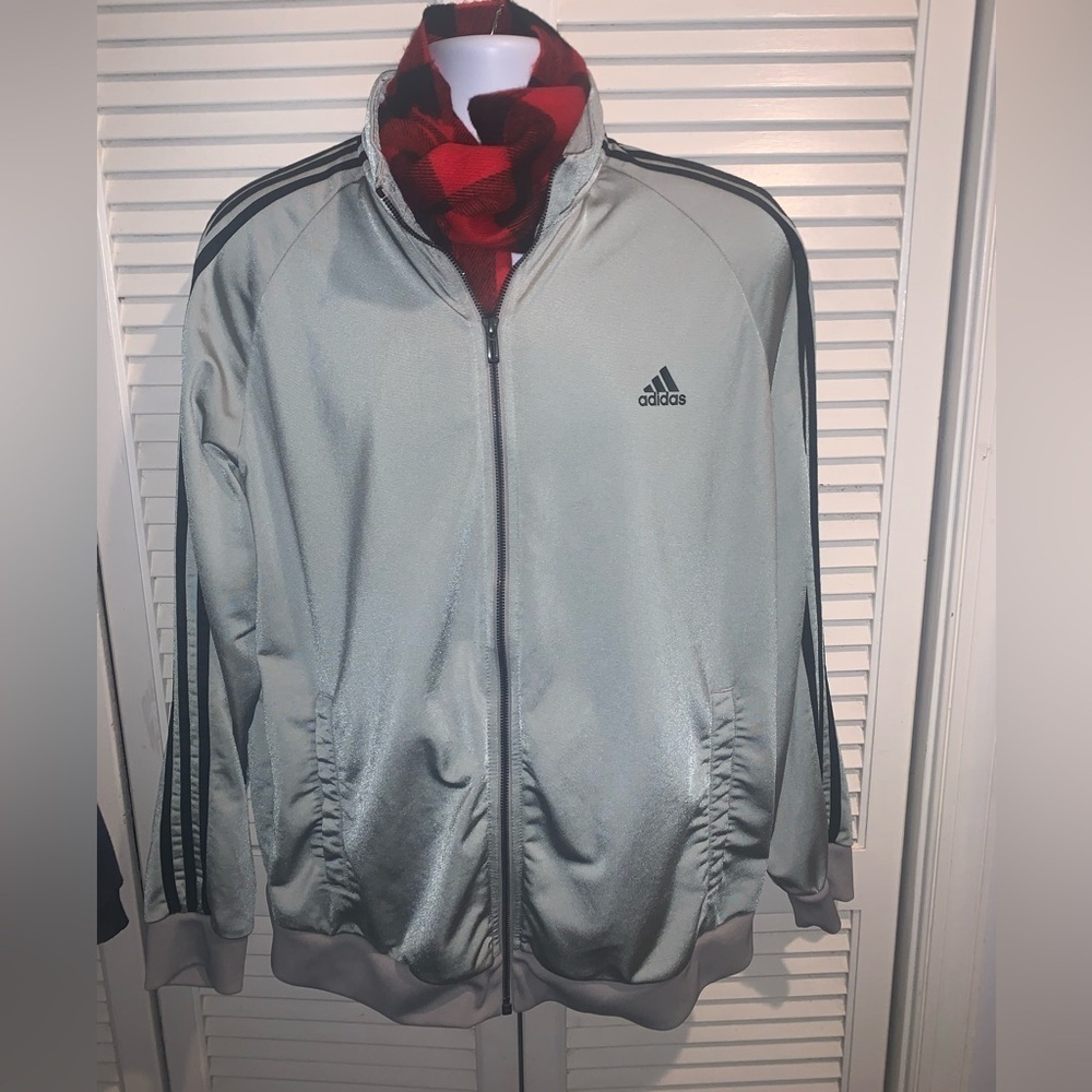 Adidas Athletic Light Weight Silver and black Zip Up Jacket Size XL